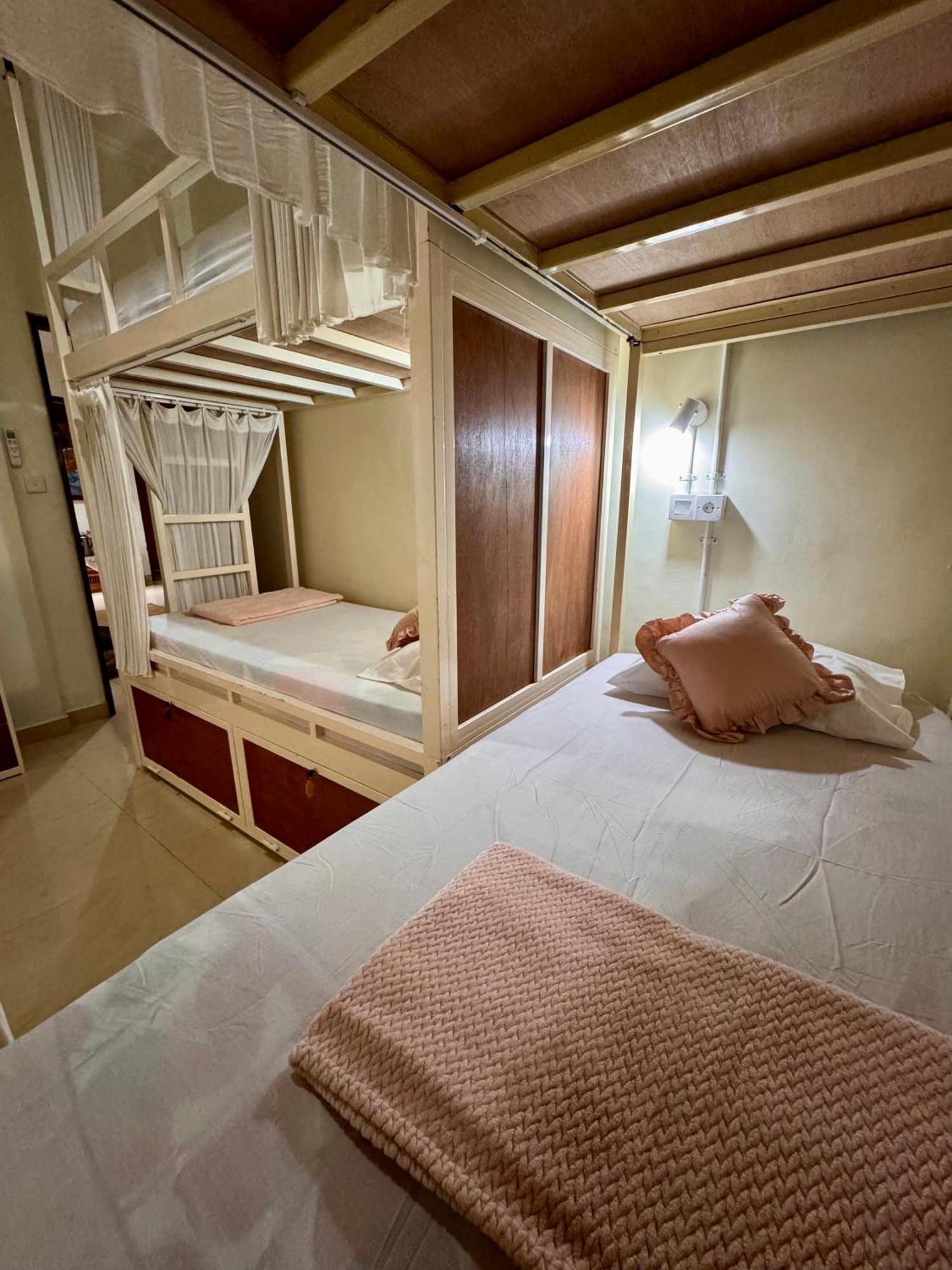 Nua House Hostel Ubud  Exterior photo